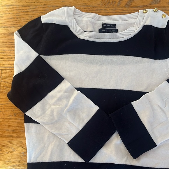 Tommy Hilfiger - Picture 5 of 13